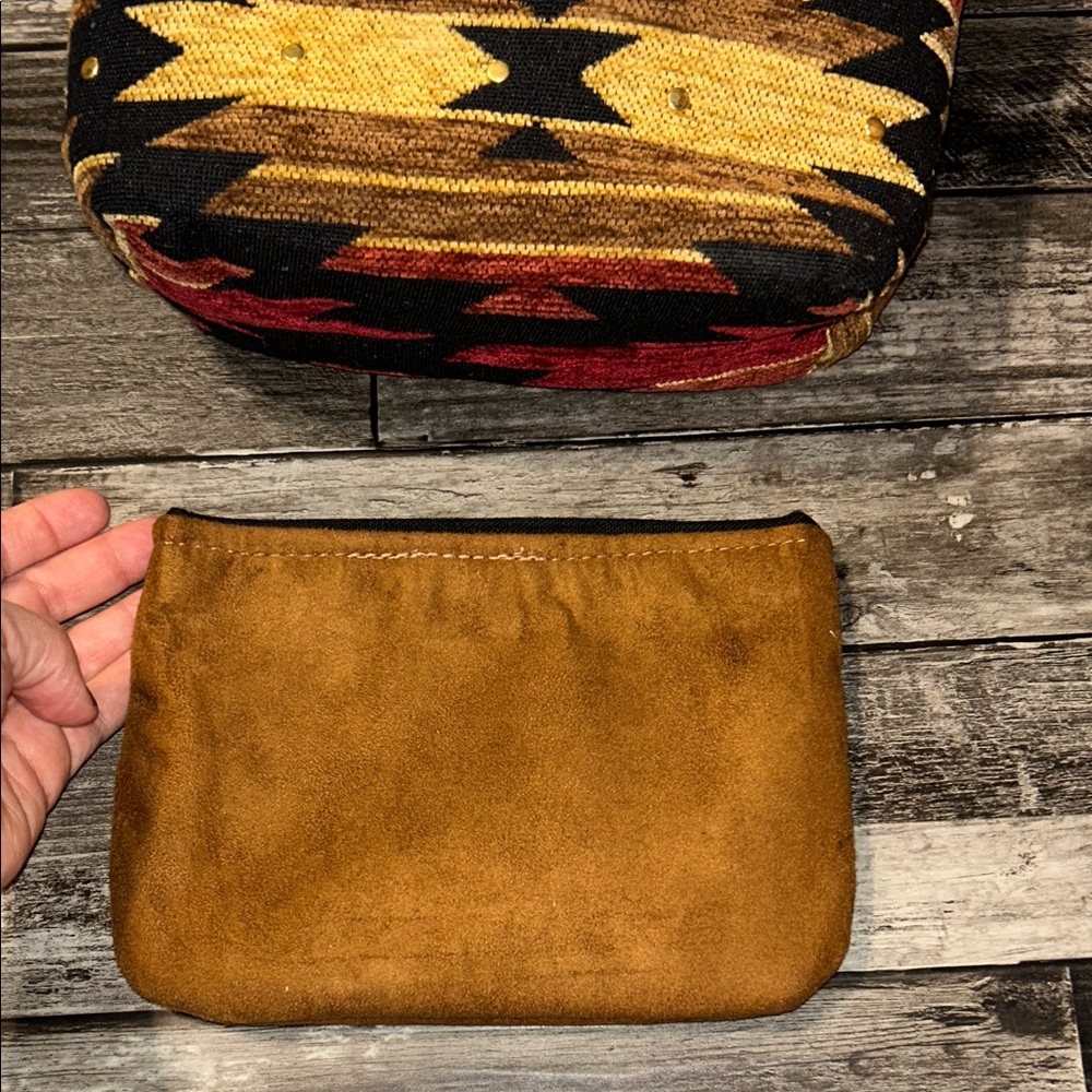 Bundle for a discount!!!!
Boho Chic Bag in Brown and Multicolor - Picture 6 of 7